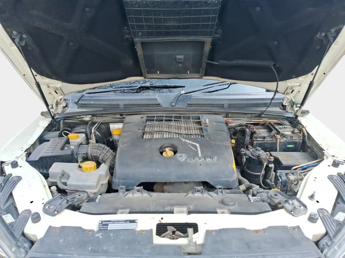 2015 Mahindra Scorpio S6 PLUS, Diesel, Manual, 1,10,658 km, exterior