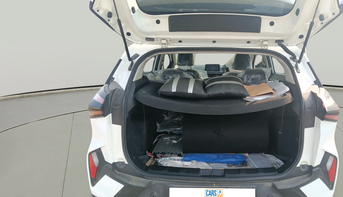 2024 Tata NEXON PURE SUNROOF 1.2 PETROL, Petrol, Manual, 2,593 km, exterior