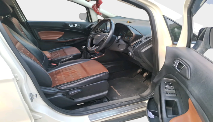 2019 Ford Ecosport TITANIUM 1.5L THUNDER EDTION DIESEL, Diesel, Manual, 1,20,424 km, interior