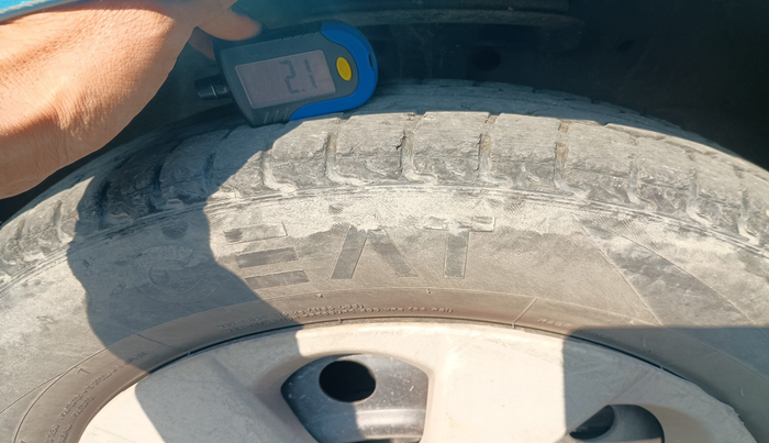 2010 Maruti Ritz VXI GENUS, Petrol, Manual, 57,602 km, tyre