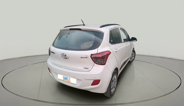 2016 Hyundai Grand i10 SPORTZ 1.1 CRDI, Diesel, Manual, 1,21,318 km, exterior