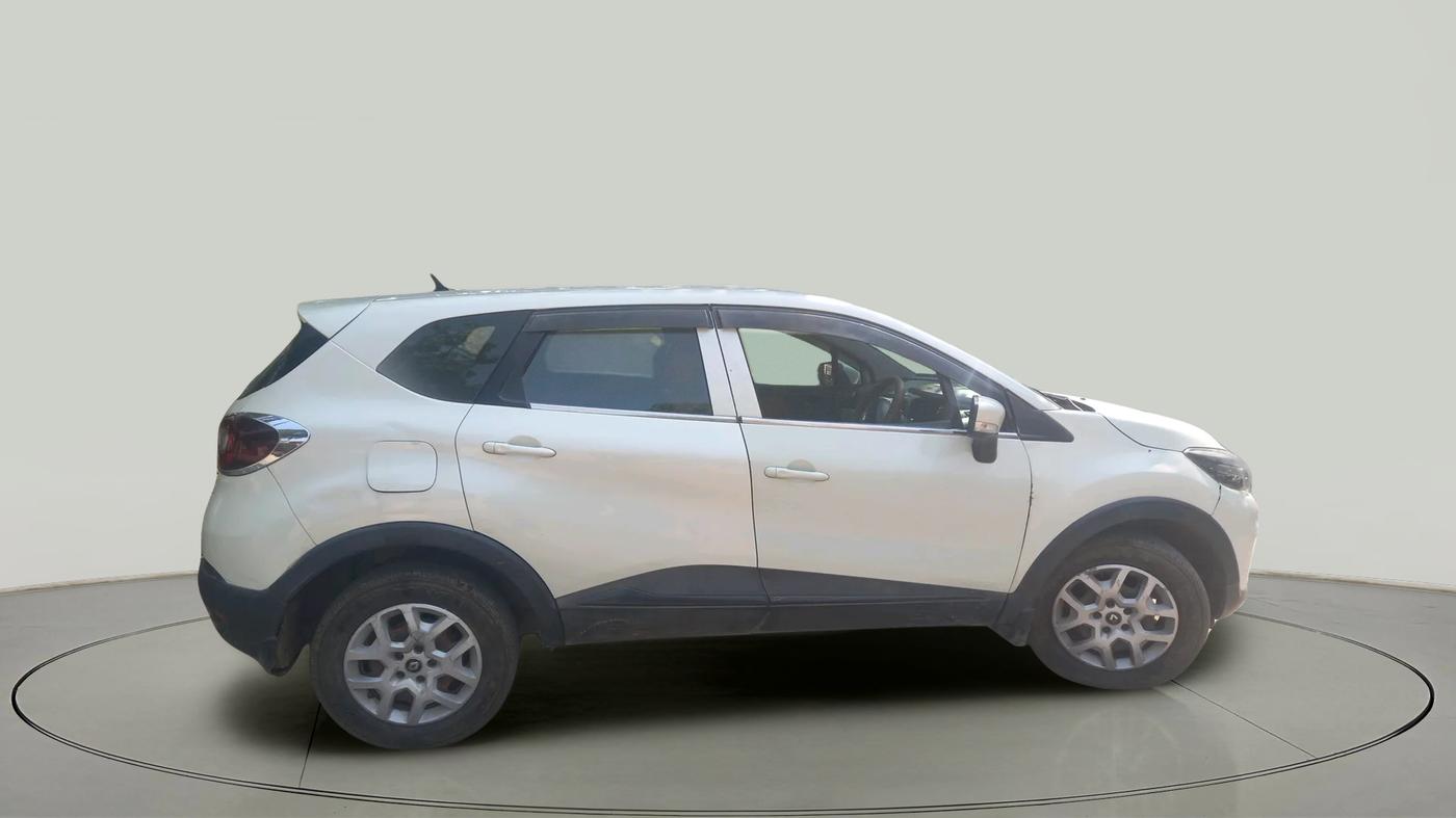 2019 Renault Captur RXE PETROL, Petrol, Manual, 1,52,027 km, exterior