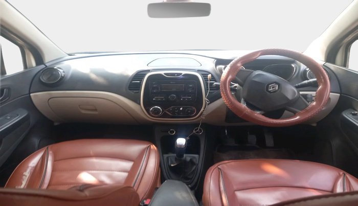 2019 Renault Captur RXE PETROL, Petrol, Manual, 1,52,027 km, interior