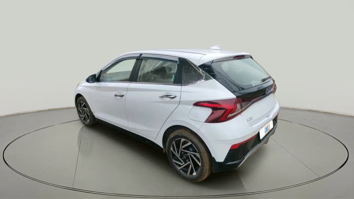 2025 Hyundai NEW I20 ASTA 1.2 MT, Petrol, Manual, 13,557 km, exterior