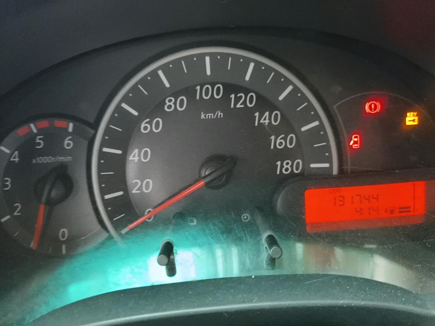 2012 Nissan Micra XV DIESEL, Diesel, Manual, 1,32,150 km, interior