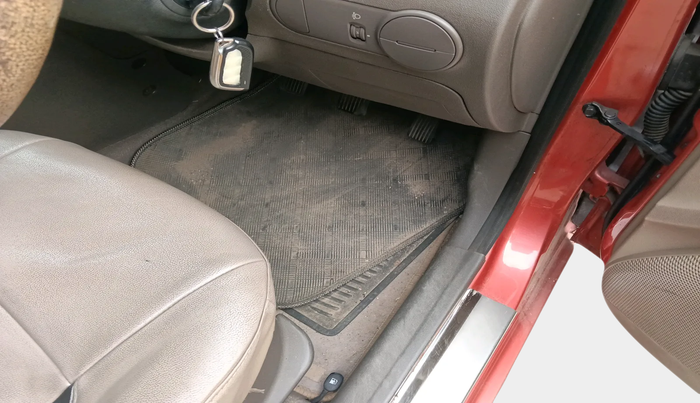 2011 Hyundai i10 SPORTZ 1.2, Petrol, Manual, 58,566 km, interior