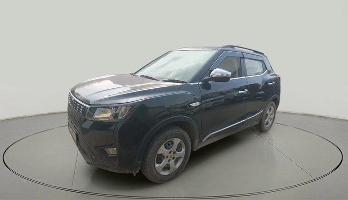 2021 Mahindra XUV300 W6 1.5 Diesel, Diesel, Manual, 65,417 km, exterior