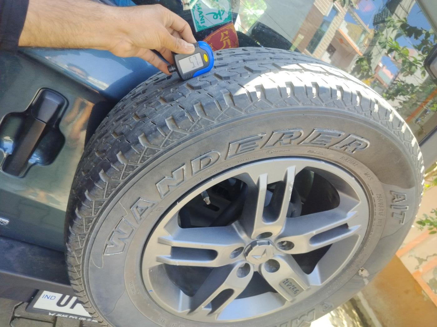 2024 Mahindra Thar LX P 2WD AT HT, Petrol, Automatic, 29,882 km, tyre