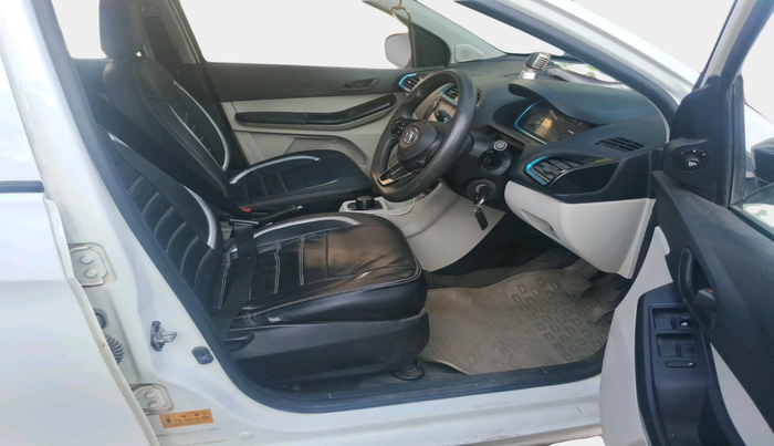 2023 Tata TIAGO EV XT LONG RANGE, Electric, Automatic, 55,112 km, interior