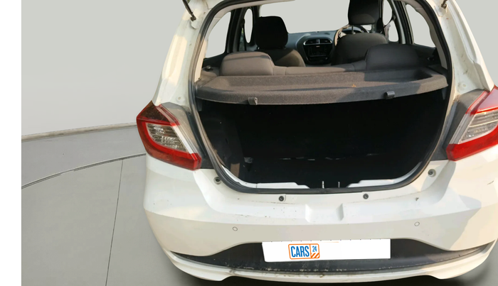 2023 Tata Tiago XT PETROL, Petrol, Manual, 10,395 km, exterior