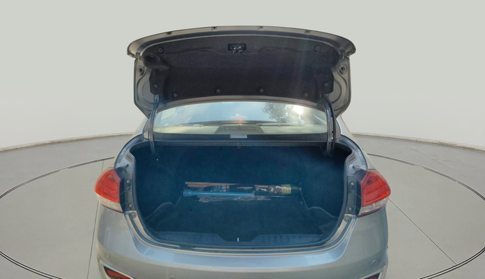 2018 Maruti Ciaz ZETA AT 1.5  SHVS PETROL, Petrol, Automatic, 1,03,495 km, exterior