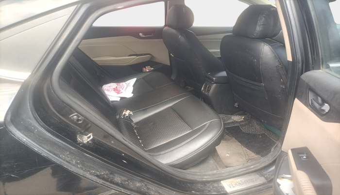2019 Hyundai Verna 1.6 SX (O) CRDI MT, Diesel, Manual, 1,86,573 km, interior