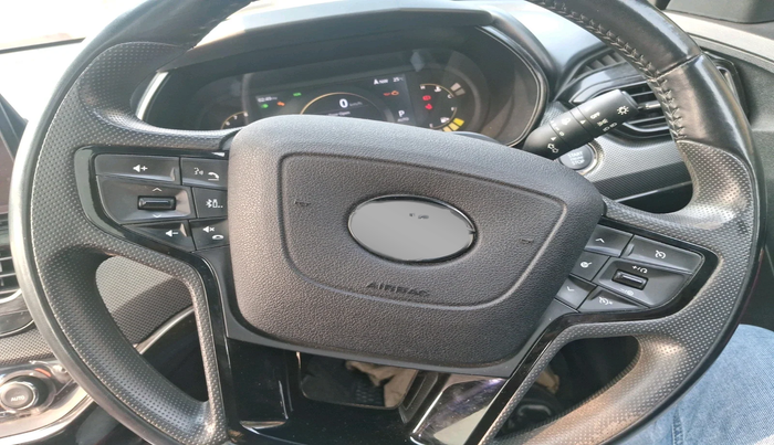 2023 Tata Safari XZA PLUS O RED DARK , Diesel, Automatic, 22,485 km, interior