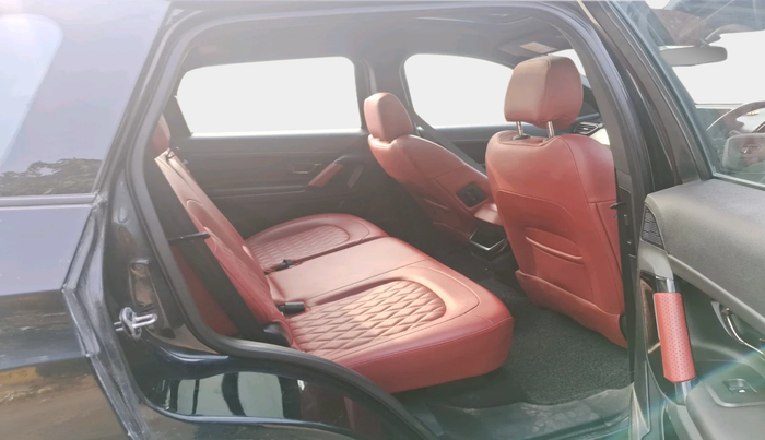 2023 Tata Safari XZA PLUS O RED DARK , Diesel, Automatic, 22,485 km, interior