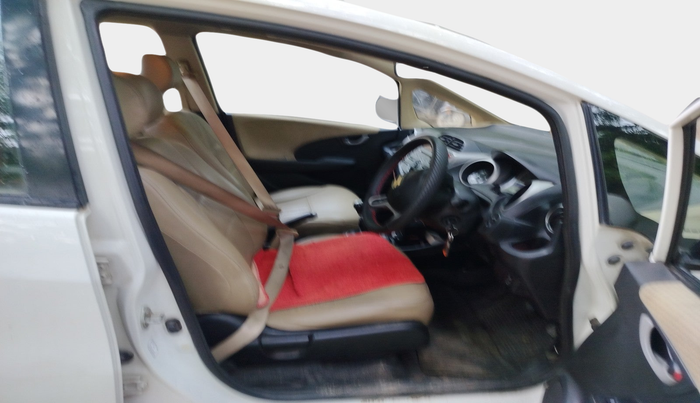 2012 Honda Jazz 1.2 L I-VTEC SELECT, Petrol, Manual, 82,000 km, interior