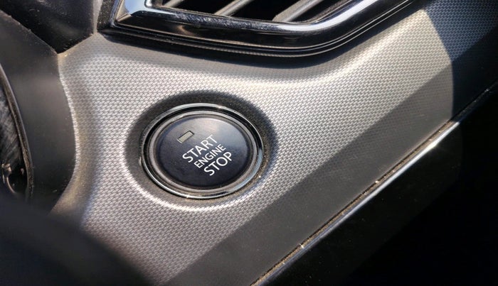 2022 Tata Safari XZA PLUS DARK EDITION, Diesel, Automatic, 68,075 km, interior