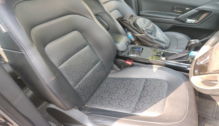 2022 Tata Safari XZA PLUS DARK EDITION, Diesel, Automatic, 68,075 km, interior