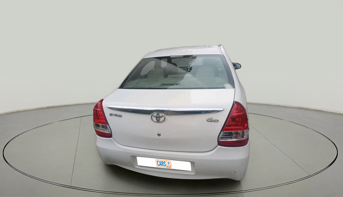 2015 Toyota Etios GD, Diesel, Manual, 2,09,402 km, exterior