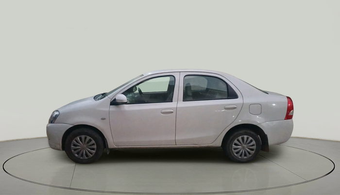 2015 Toyota Etios GD, Diesel, Manual, 2,09,402 km, exterior