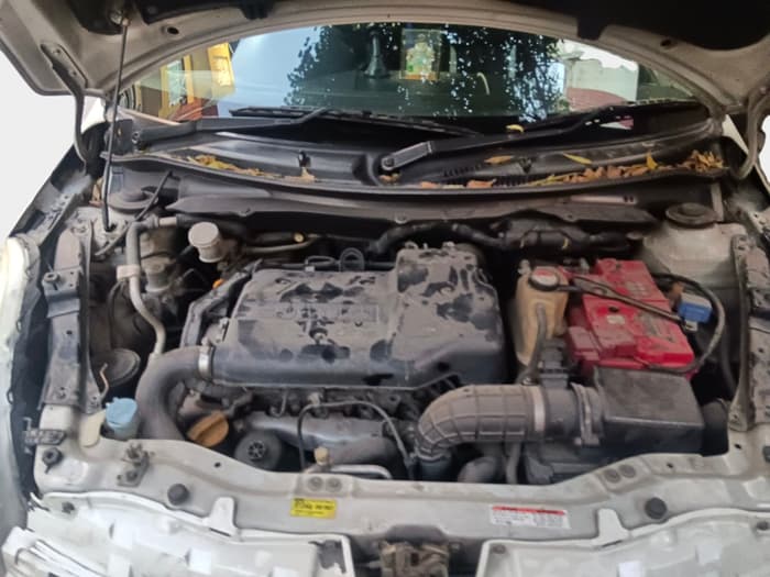 2014 Maruti Swift VDI, Diesel, Manual, 1,01,693 km, exterior