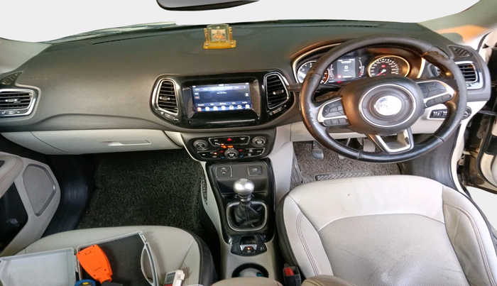 2017 Jeep Compass LIMITED 2.0 DIESEL, Diesel, Manual, 1,90,344 km, interior