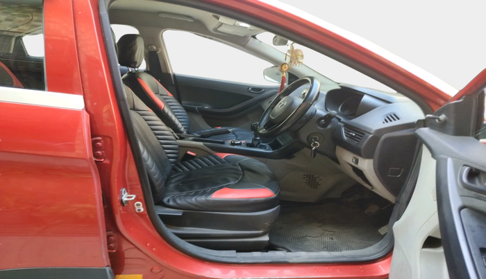 2018 Tata NEXON XE PETROL, Petrol, Manual, 52,625 km, interior