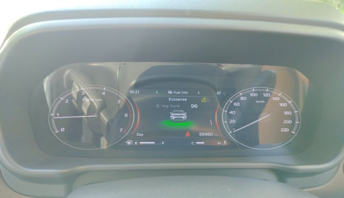 2022 Mahindra Scorpio S7, Diesel, Manual, 69,960 km, interior
