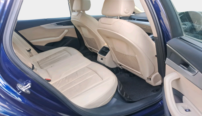 2022 Audi A4 40 TFSI PREMIUM, Petrol, Automatic, 28,107 km, interior
