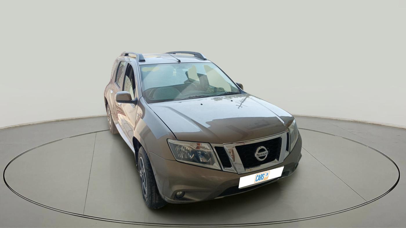 2014 Nissan Terrano XL (D), Diesel, Manual, 1,17,380 km, exterior