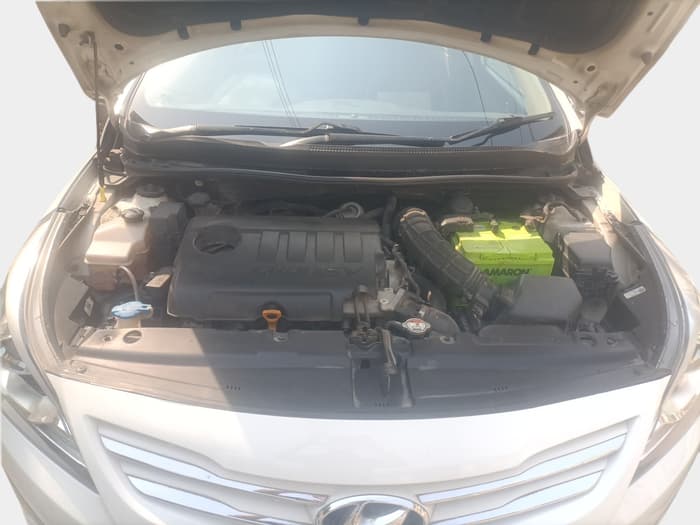 2015 Hyundai Verna FLUIDIC 1.6 CRDI S(O) 4S, Diesel, Manual, 1,21,477 km, exterior