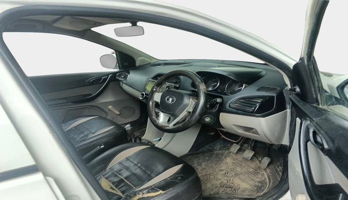 2019 Tata Tiago XE PETROL, Petrol, Manual, 27,861 km, interior