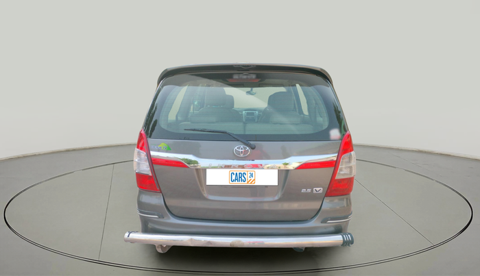 2013 Toyota Innova V 2.5 7 STR, Diesel, Manual, 98,783 km, exterior