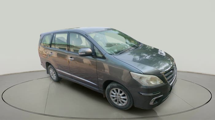 2013 Toyota Innova V 2.5 7 STR, Diesel, Manual, 98,783 km, exterior
