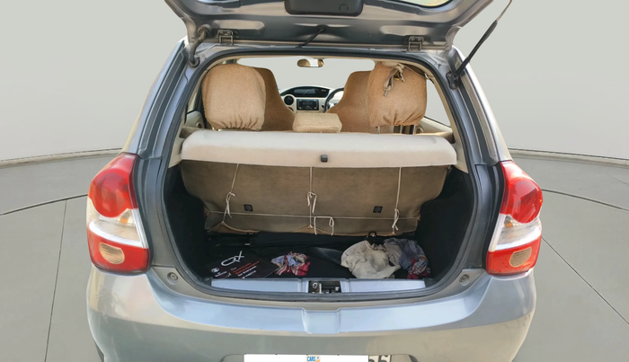 2017 Toyota Etios Liva V, Petrol, Manual, 65,215 km, exterior