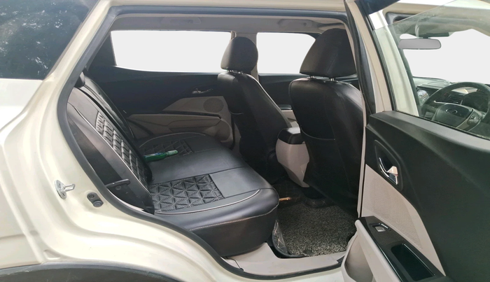 2021 Mahindra XUV300 W8 1.2 PETROL, Petrol, Manual, 55,730 km, interior