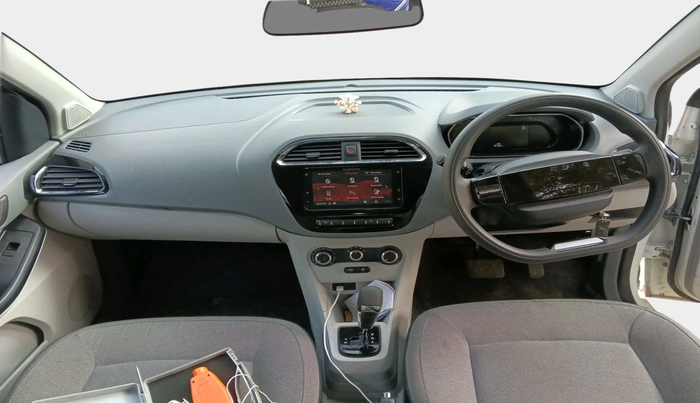 2025 Tata Tiago XTA CNG , Petrol, Automatic, 3,735 km, interior
