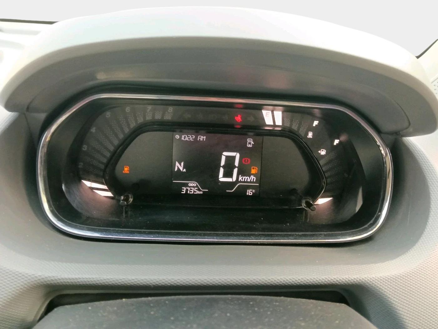 2025 Tata Tiago XTA CNG , CNG, Automatic, 3,735 km, interior