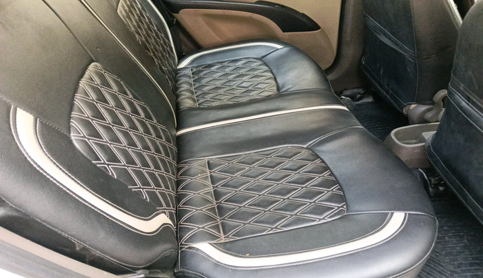 2013 Hyundai i10 MAGNA 1.1 LPG, Petrol, Manual, 72,847 km, interior