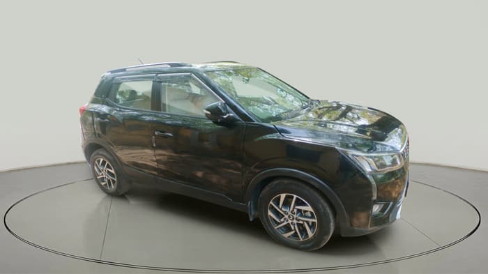 2022 Mahindra XUV300 W8 (O) 1.2 PETROL, Petrol, Manual, 10,314 km, exterior