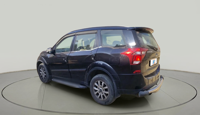 2018 Mahindra XUV500 W9 AT, Diesel, Automatic, 45,044 km, exterior