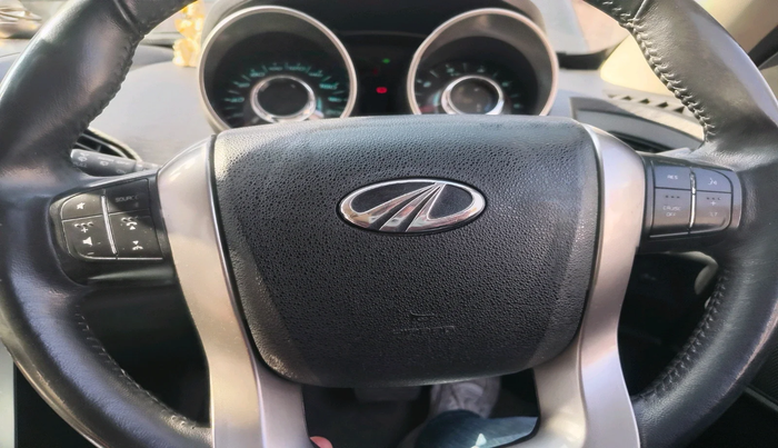 2018 Mahindra XUV500 W9 AT, Diesel, Automatic, 45,044 km, interior