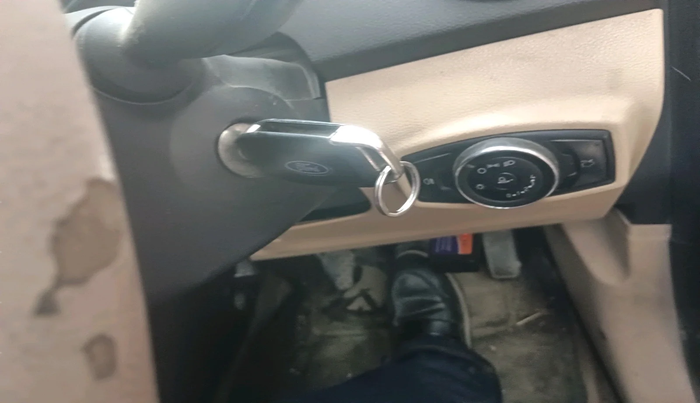 2015 Ford Figo Aspire AMBIENTE 1.5 DIESEL, Diesel, Manual, 1,18,814 km, interior