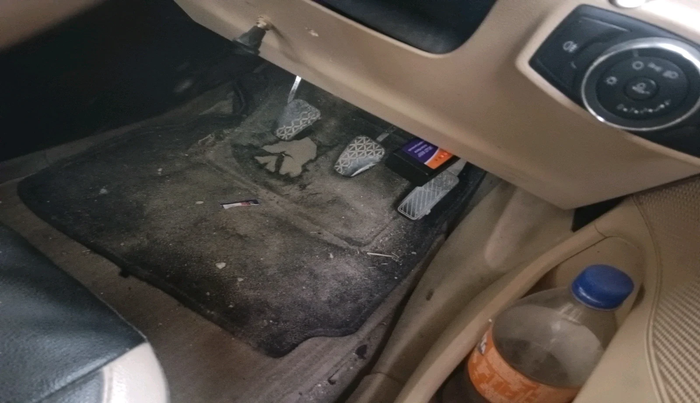 2015 Ford Figo Aspire AMBIENTE 1.5 DIESEL, Diesel, Manual, 1,18,814 km, interior