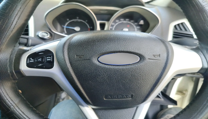 2016 Ford Ecosport TITANIUM+ 1.5L DIESEL, Diesel, Manual, 2,35,987 km, interior