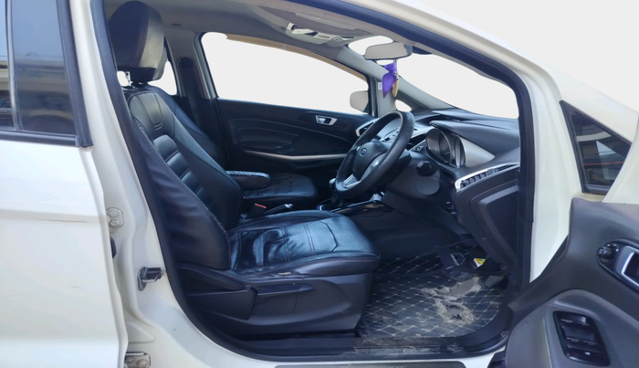 2016 Ford Ecosport TITANIUM+ 1.5L DIESEL, Diesel, Manual, 2,35,987 km, interior