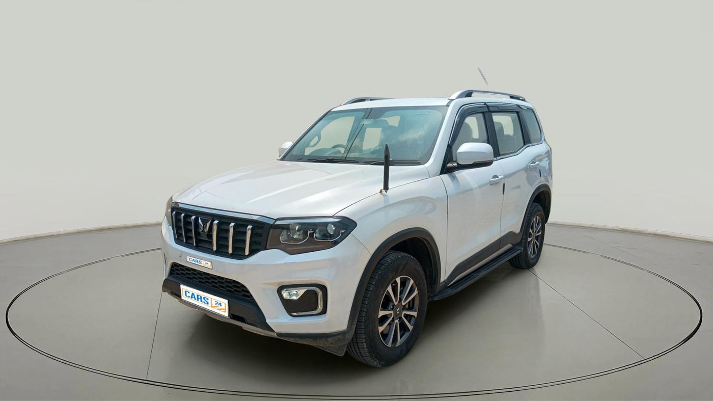 2025 Mahindra SCORPIO-N Z8 Select Petrol MT, Petrol, Manual, 3,677 km, exterior