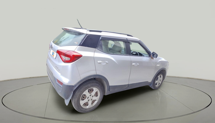 2020 Mahindra XUV300 W6 1.2 PETROL, Petrol, Manual, 61,500 km, exterior