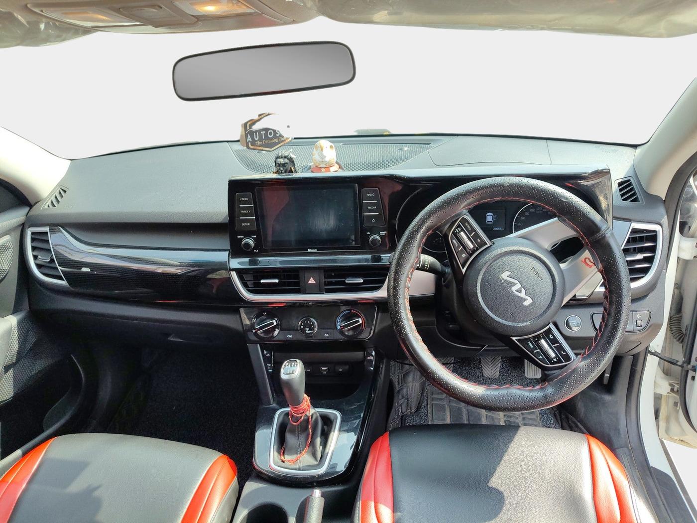 2022 KIA SELTOS HTK PLUS 1.5, Petrol, Manual, 28,957 km, interior