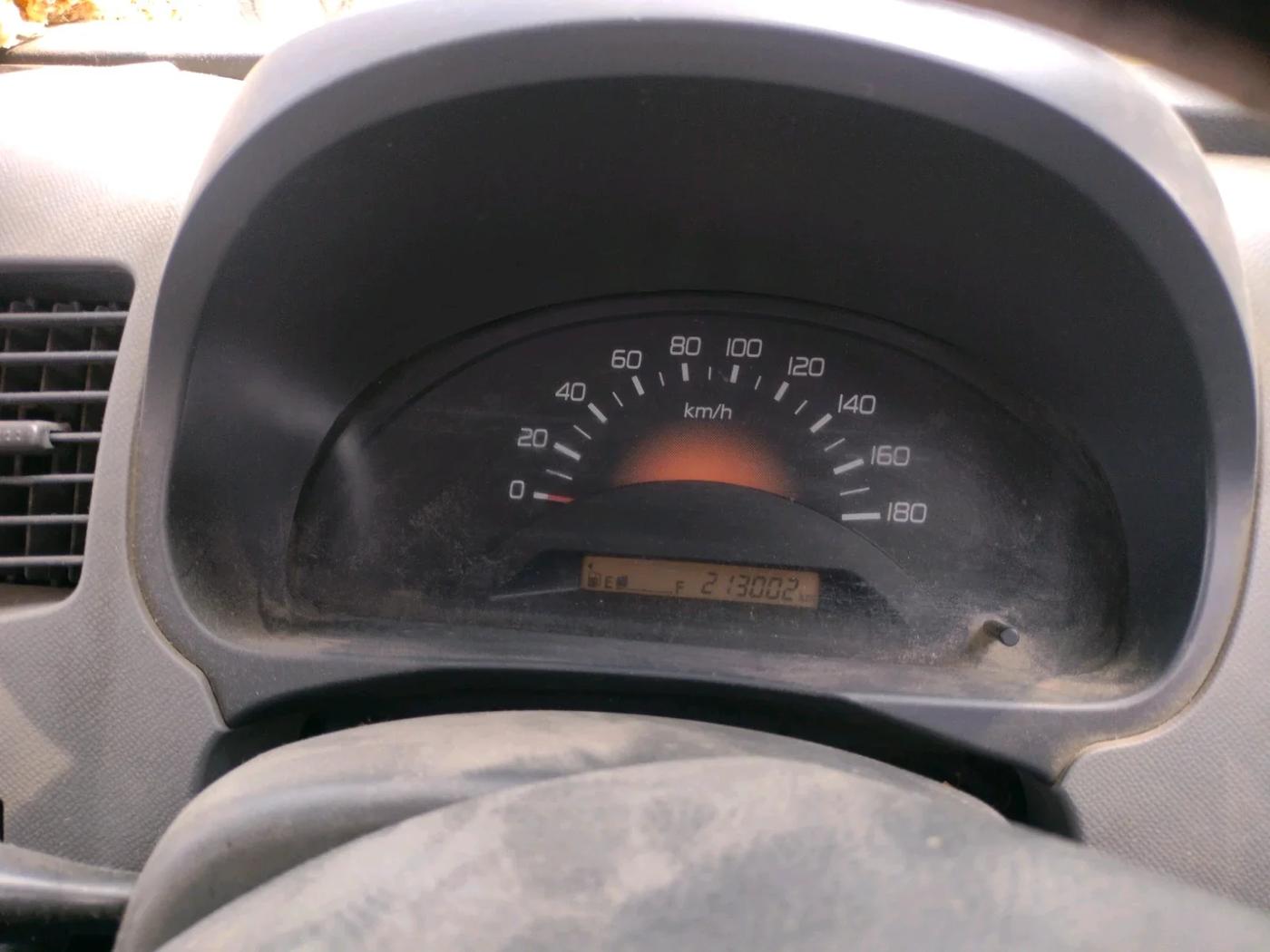 2011 Maruti Wagon R 1.0 LXI CNG, CNG, Manual, 2,13,002 km, interior