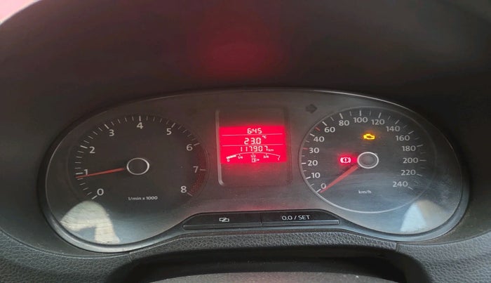 2011 Volkswagen Polo TRENDLINE 1.2L PETROL, Petrol, Manual, 1,17,907 km, interior